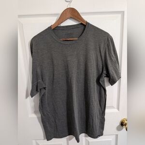 Patagonia Capilene Mens Cool Trail T-Shirt Size Large Gray Hike Outdoors Top
